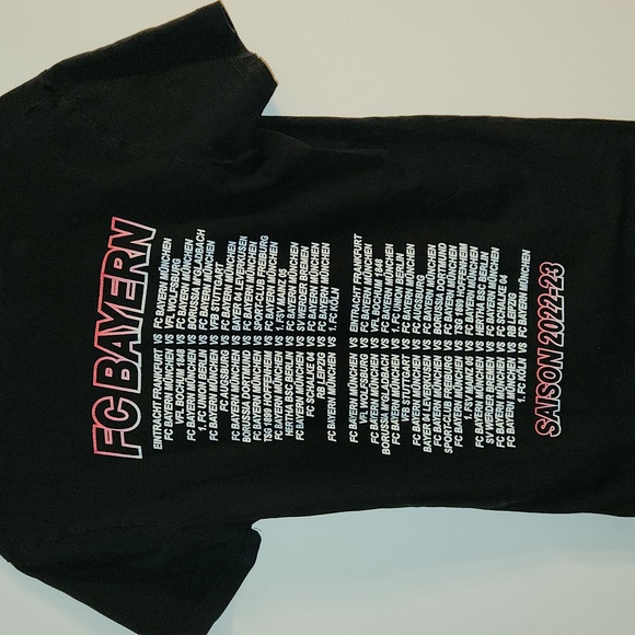FC Bayern Munchen T-shirt size medium - Picture 4 of 4